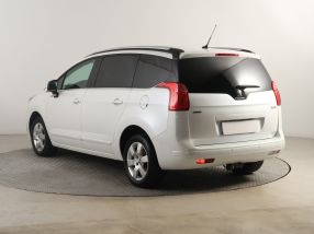 Peugeot 5008 - 2016