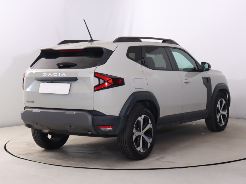 Dacia Duster, 2025