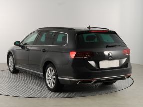 Volkswagen Passat - 2020