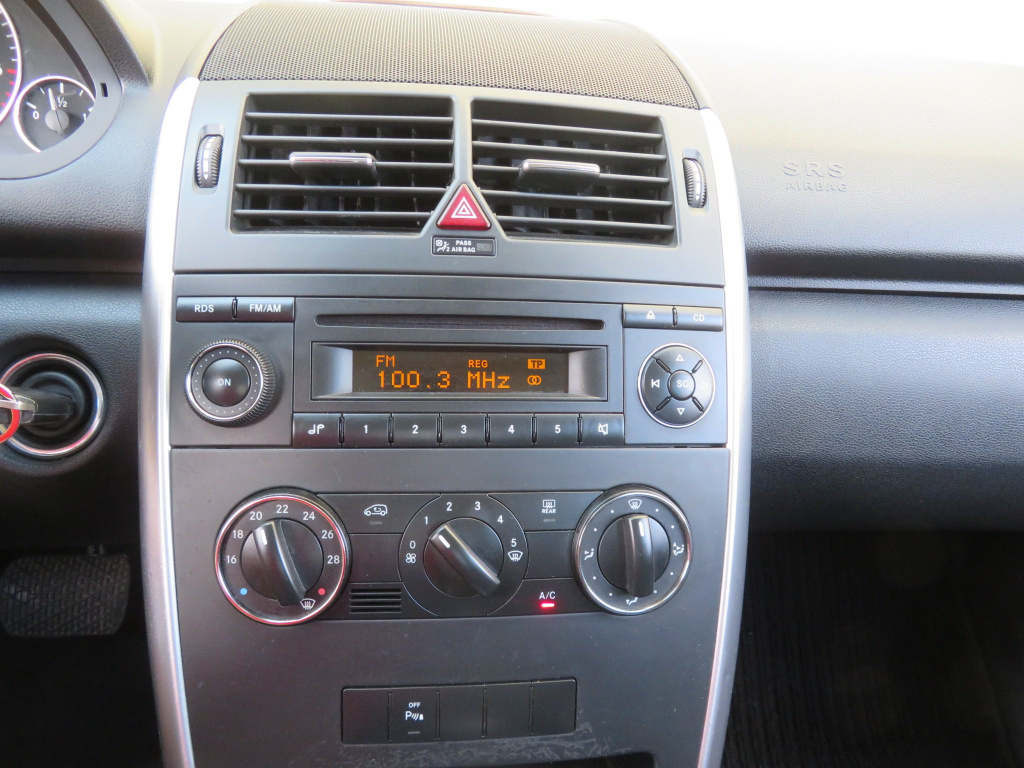 Mercedes-Benz A