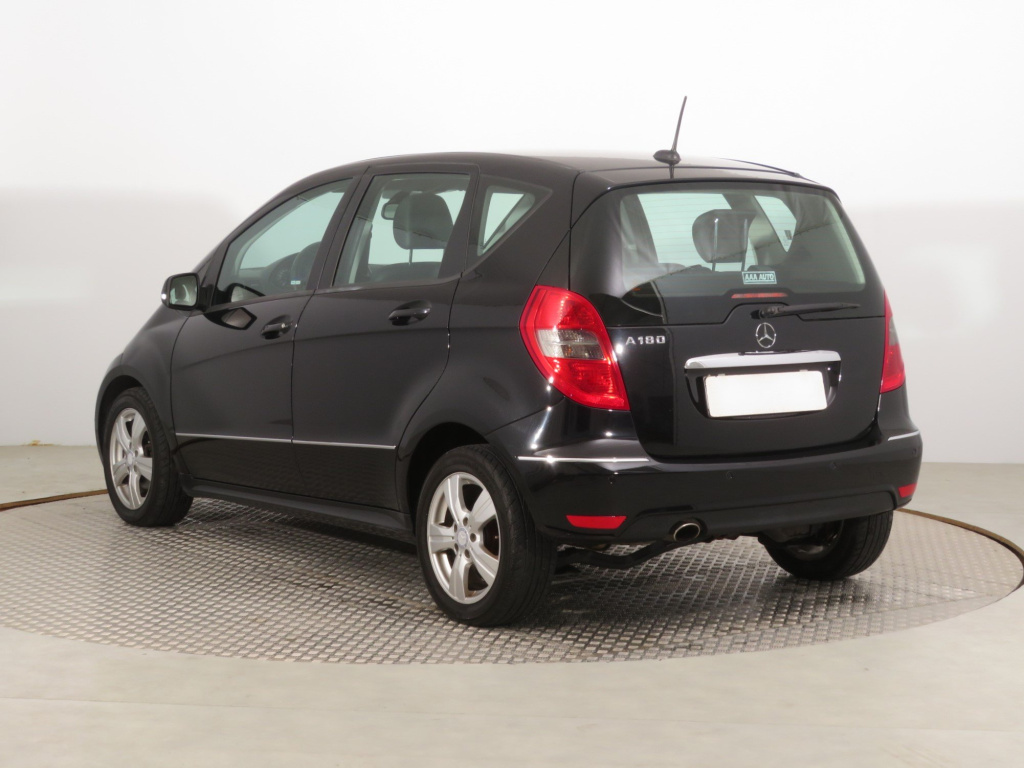 Mercedes-Benz A