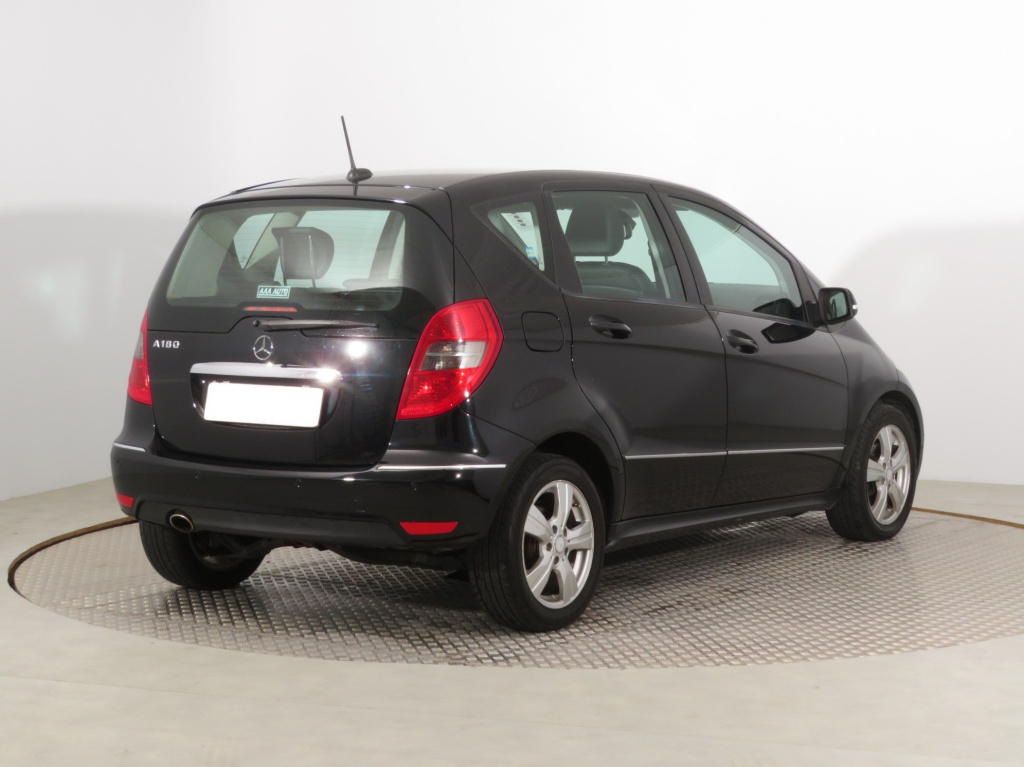 Mercedes-Benz A