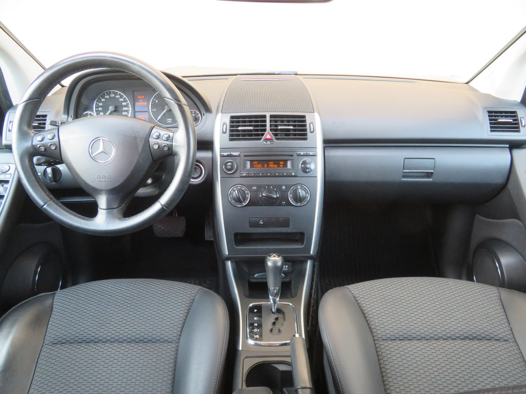 Mercedes-Benz A