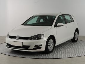Volkswagen Golf - 2016