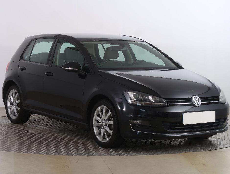 Volkswagen Golf - 2013