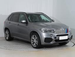 BMW X5 2017 SUV šedá 32