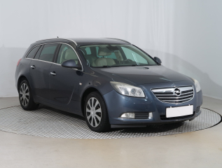 Opel Insignia, 2009