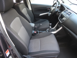 Suzuki SX4 S-Cross 2015