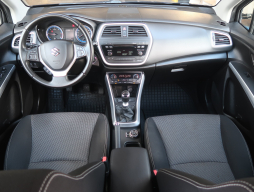 Suzuki SX4 S-Cross 2015