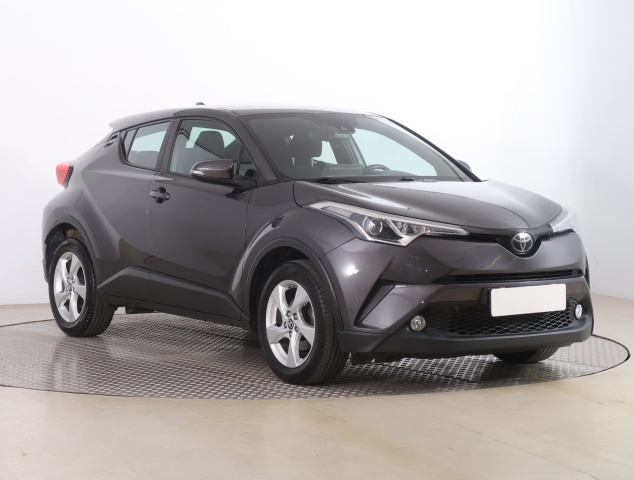 Toyota C-HR, 2020