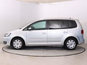 Volkswagen Touran - 2011