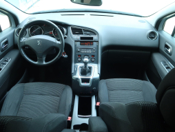 Peugeot 5008 2010