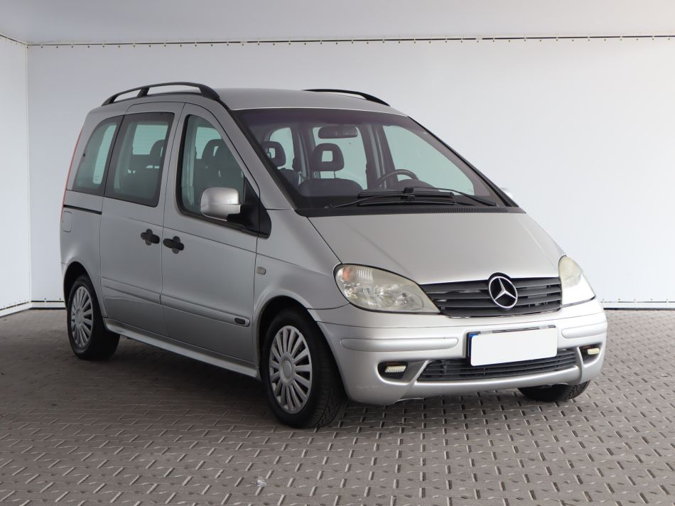 Mercedes-Benz Vaneo - 2002
