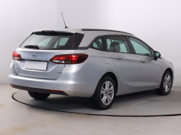 Opel Astra 2017