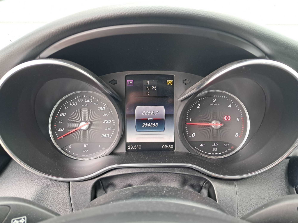 Mercedes-Benz C