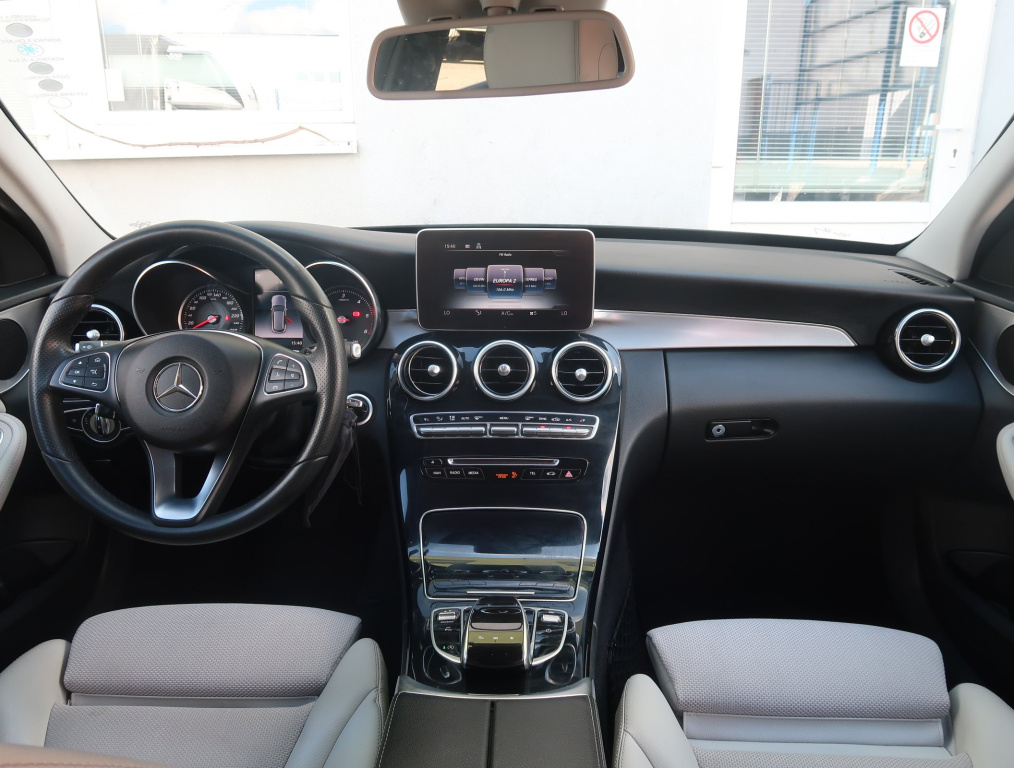 Mercedes-Benz C