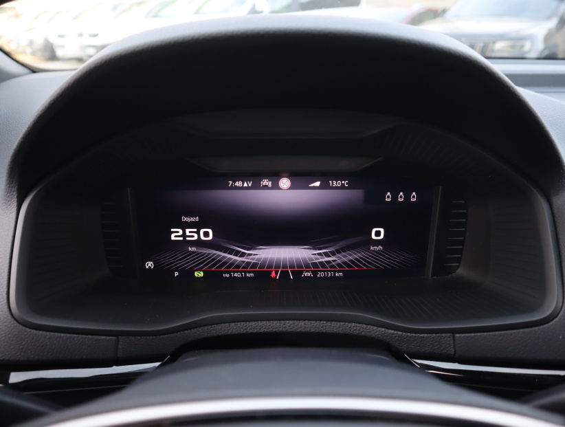 Škoda Karoq, 2025
