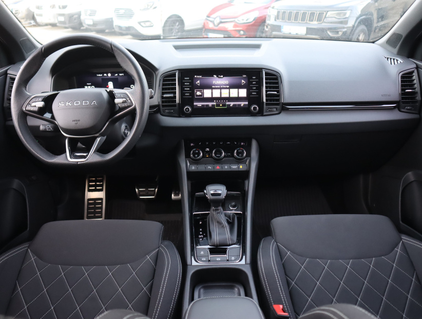 Škoda Karoq, 2025