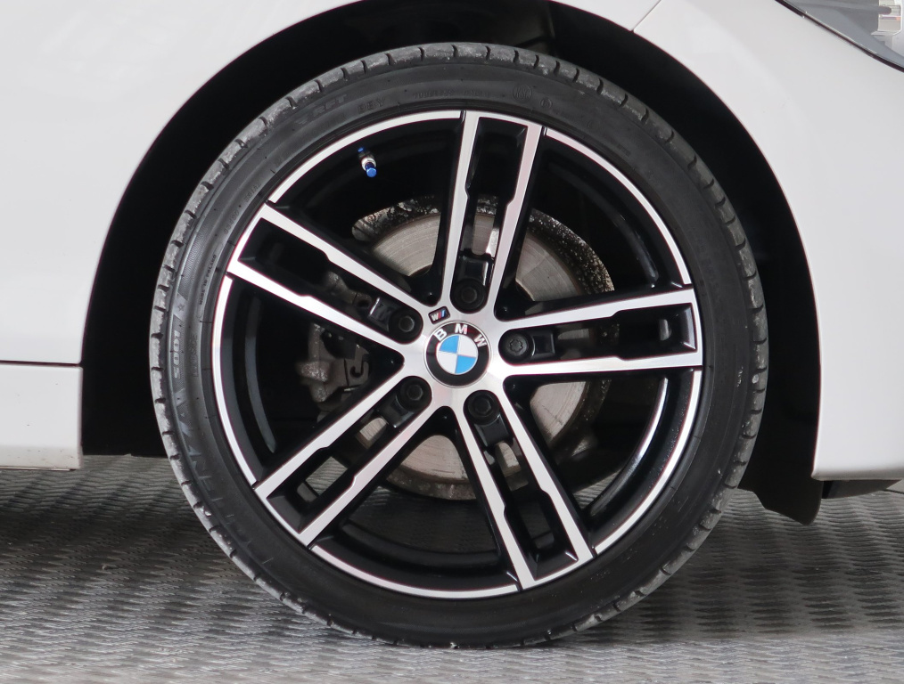 BMW 1