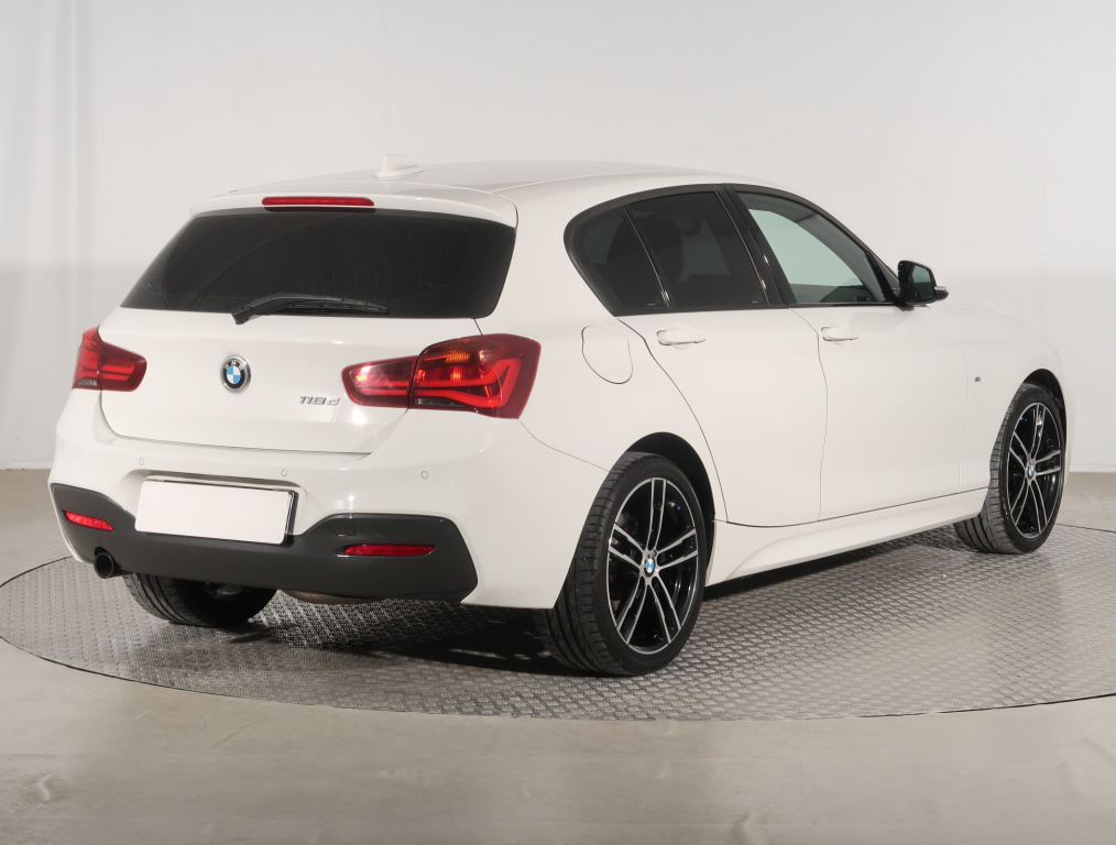 BMW 1