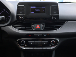 Hyundai i30 2021