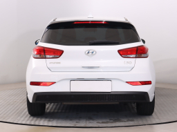 Hyundai i30 2021