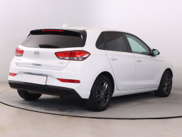 Hyundai i30 2021
