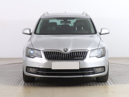 Škoda Superb 2015
