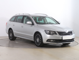 Škoda Superb 2015