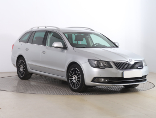 Škoda Superb, 2015