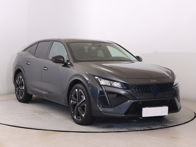Peugeot 408 2023