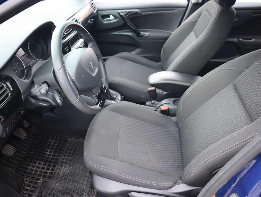 Peugeot 301