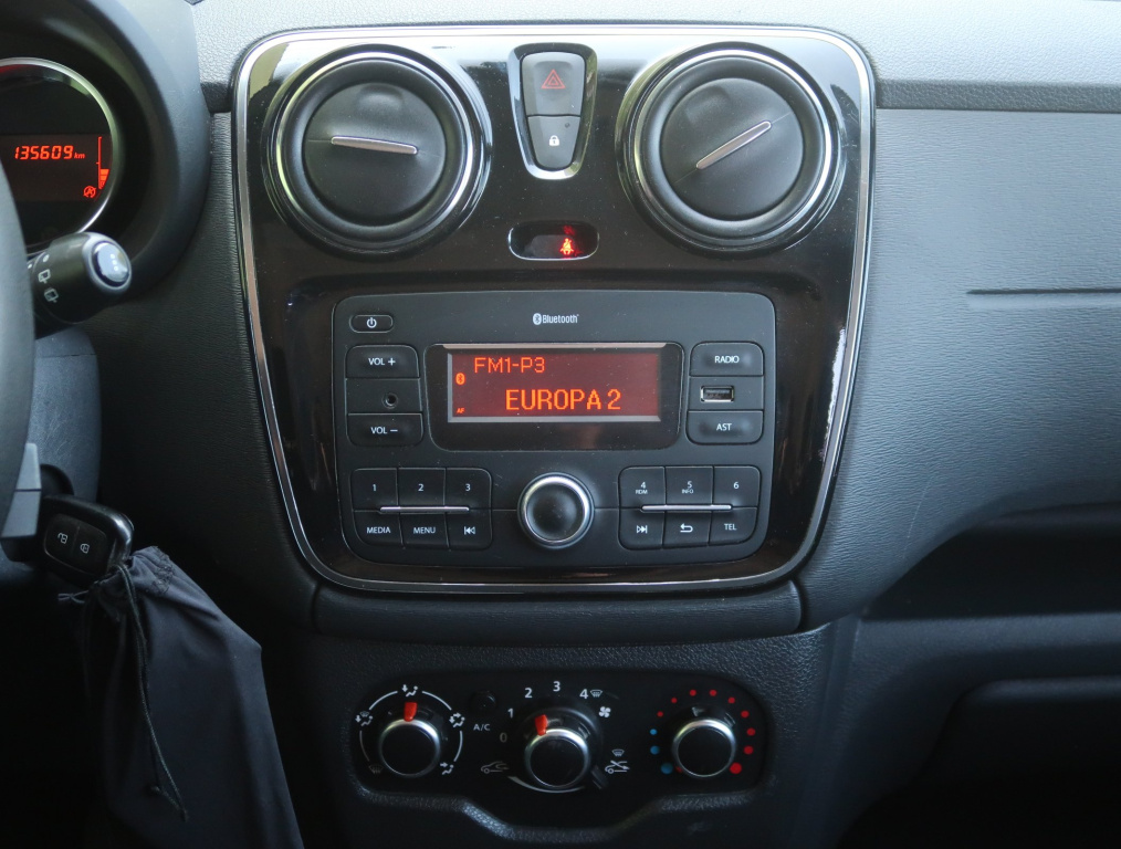 Dacia Dokker