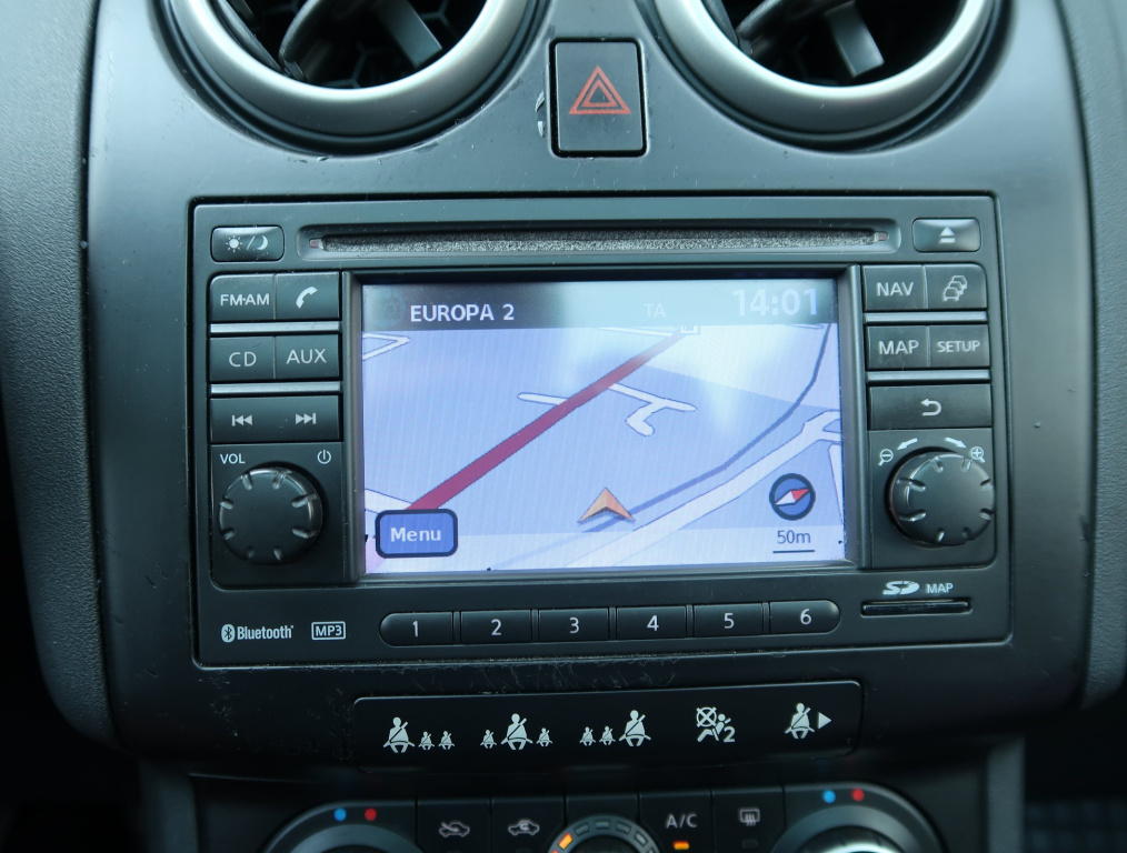 Nissan Qashqai+2