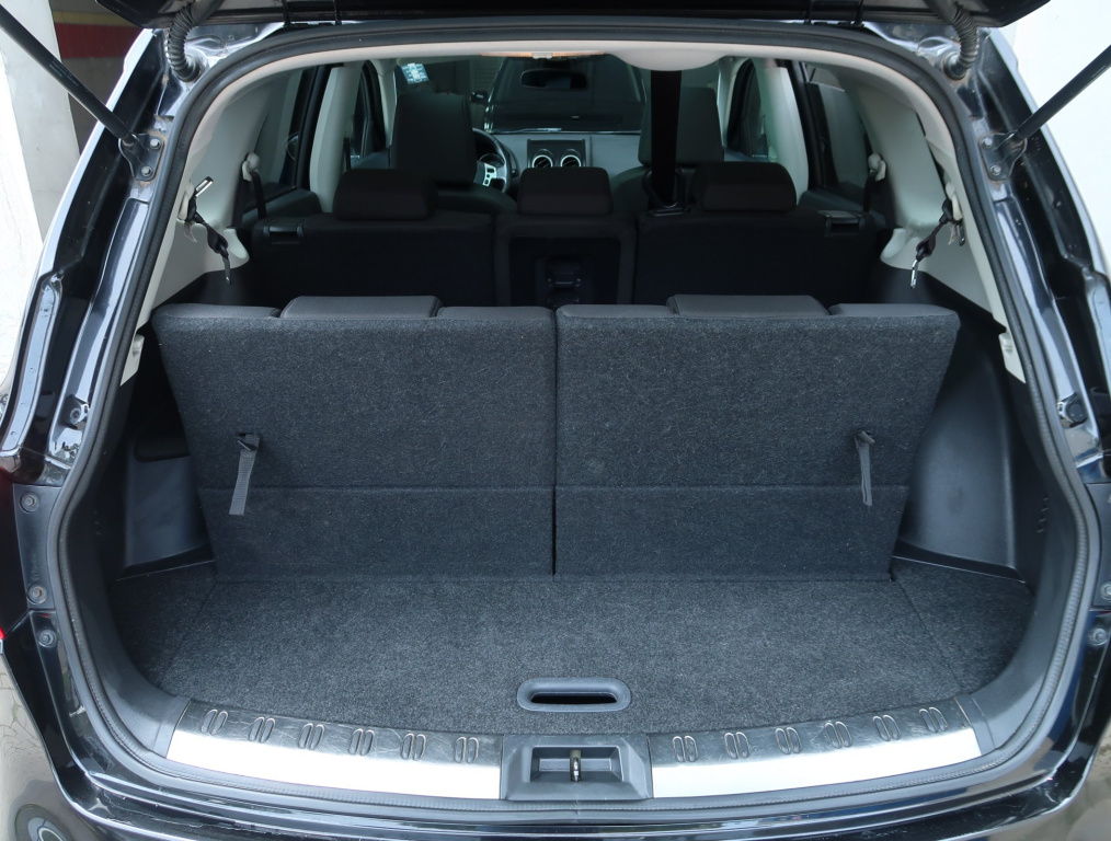 Nissan Qashqai+2