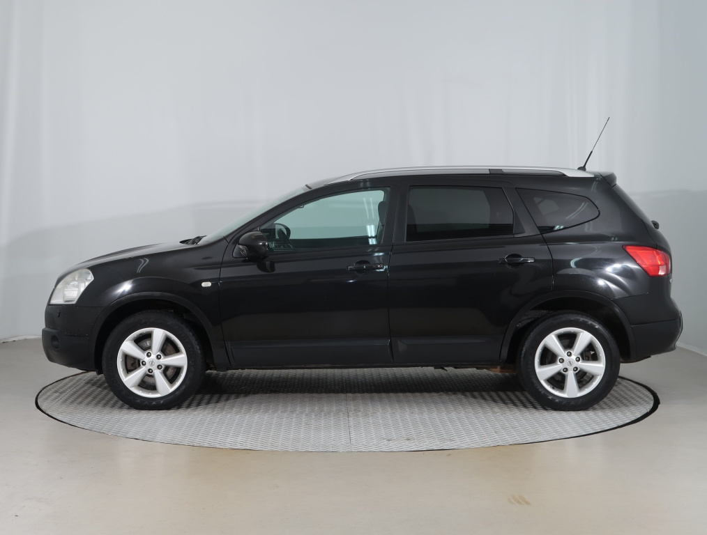 Nissan Qashqai+2