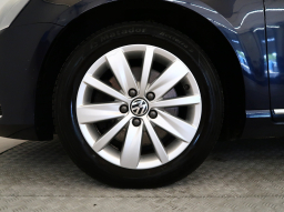 Volkswagen Passat 2011