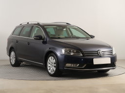 Volkswagen Passat 2011
