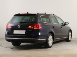 Volkswagen Passat 2011