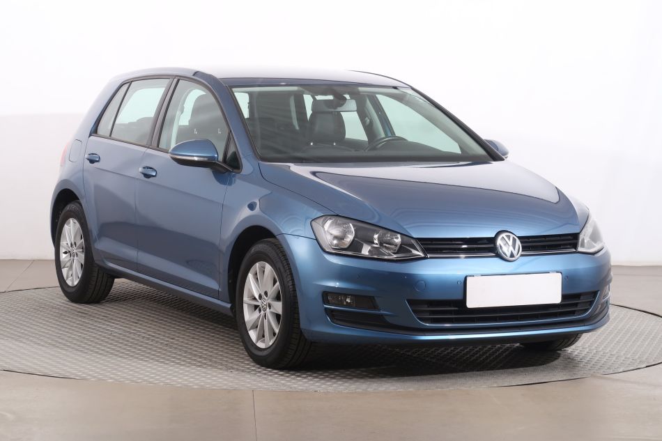 Volkswagen Golf - 2016