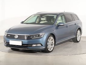 Volkswagen Passat - 2015