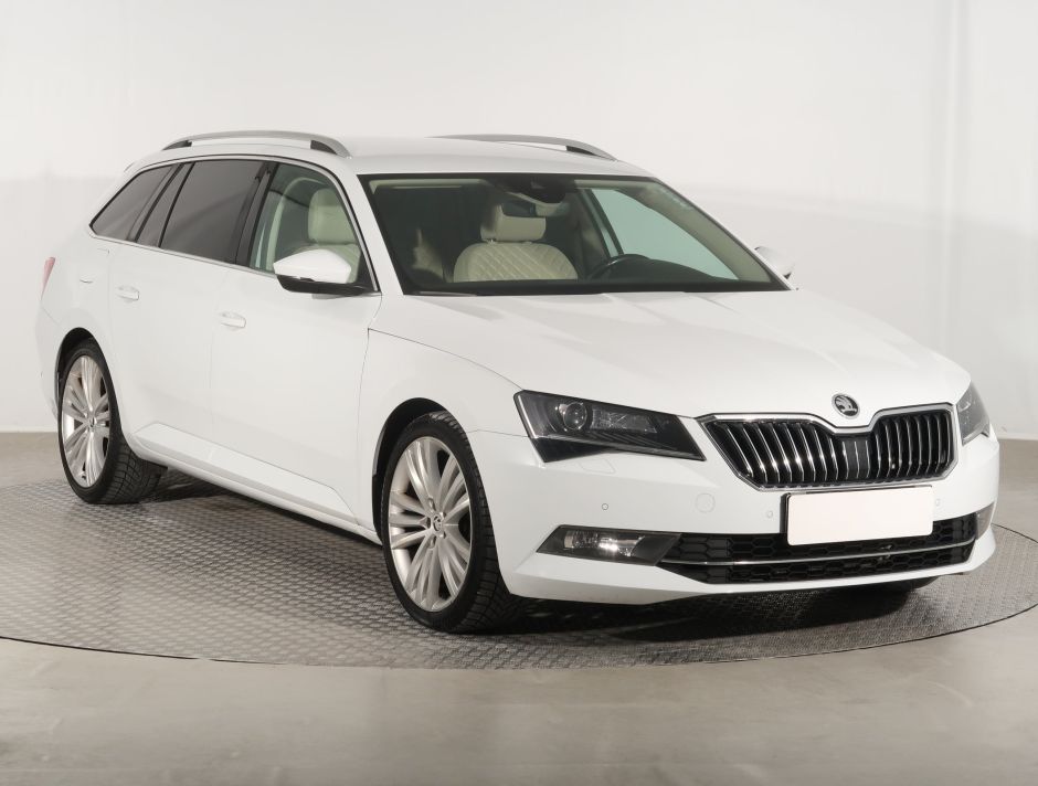 Skoda Superb - 2015