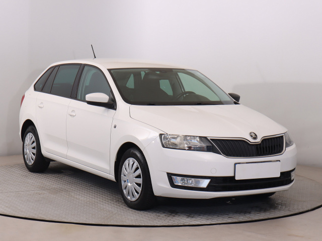 Škoda Rapid Spaceback, 2015