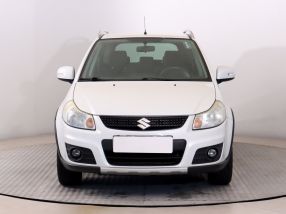 Suzuki SX4 - 2013