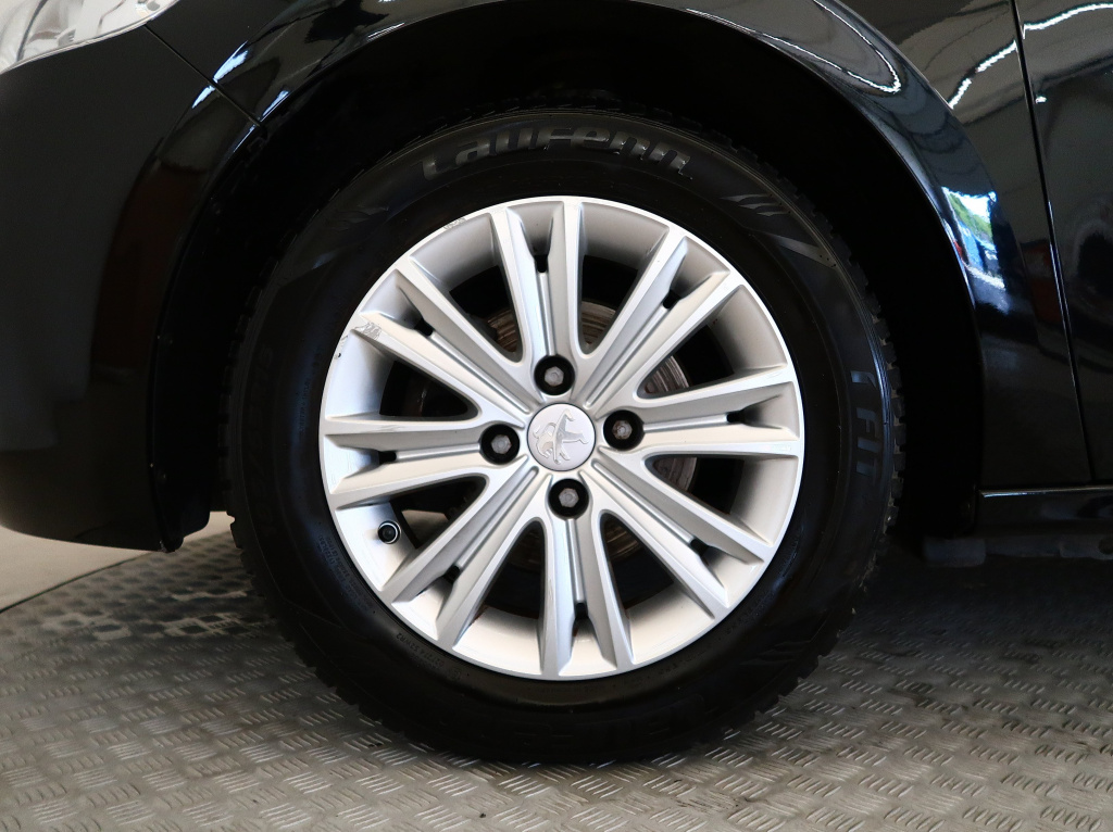 Peugeot 301