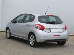 Peugeot 208 - 2013