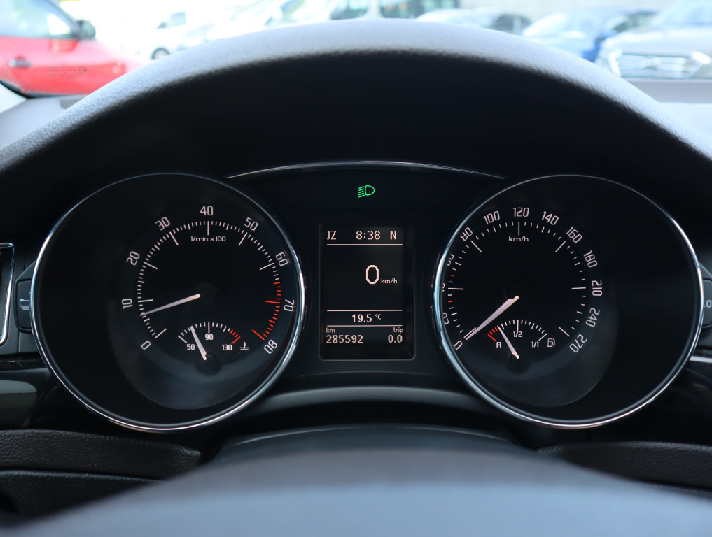 Škoda Superb
