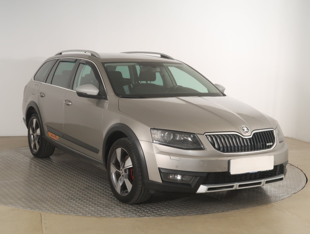 Škoda Octavia Scout 2014