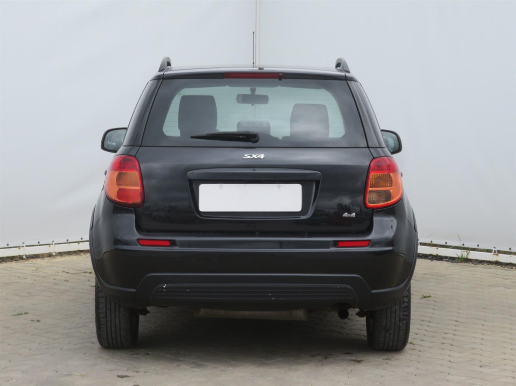 Suzuki SX4