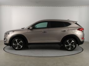 Hyundai Tucson - 2016